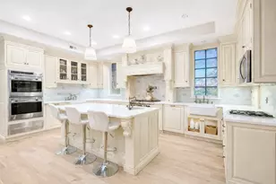 850 E 23rd St, Brooklyn, NY 11210 - Photo 6