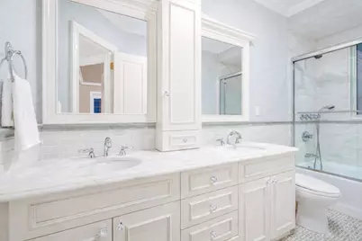 850 E 23rd Street, Brooklyn, NY 11210 - Photo 18