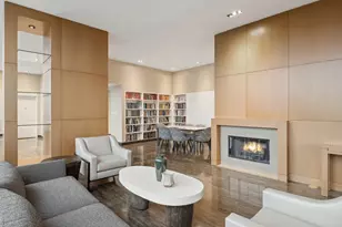 425 Main St, New York City, NY 10044 - Photo 12