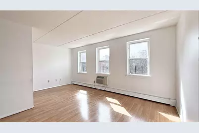 317 E 119th Street #PENTHOUSE, New York, NY 10035 - Photo 2