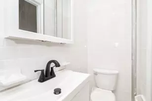 340 W 17th St, New York, NY 10011 - Photo 6