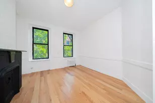 340 W 17th St, New York, NY 10011 - Photo 1