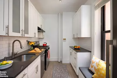 277 Washington Avenue #3A, New York City, NY 11238 - Photo 4
