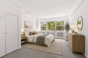 333 E 46th St, New York City, NY 10017 - Photo 8