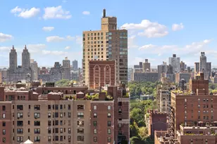 200 E 94th St, New York, NY 10128 - Photo 4