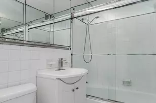 220 E 54th St, New York City, NY 10022 - Photo 6