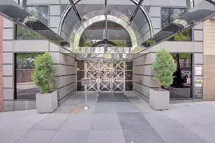 530 E 76th St, New York, NY 10021 - Photo 16