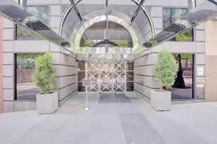 530 E 76th St, New York, NY 10021 - Photo 2