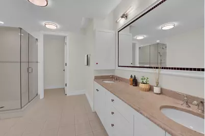 530 E 76th Street #34/35, New York City, NY 10021 - Photo 32