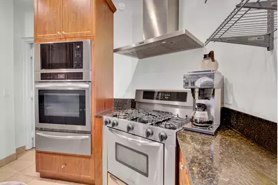 530 E 76th Street #34/35, New York, NY 10021 - Photo 6