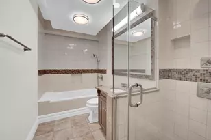 530 E 76th St, New York, NY 10021 - Photo 38