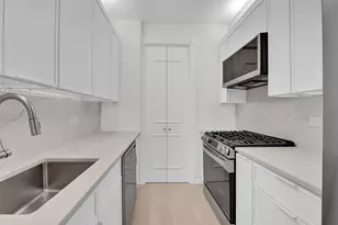 530 E 76th St, New York, NY 10021 - Photo 14