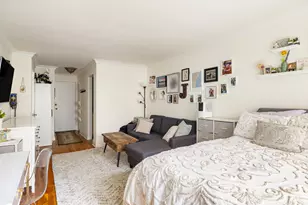 311 E 75th St, New York City, NY 10021 - Photo 2