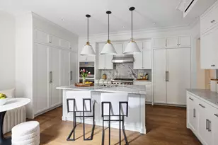 344 W 72nd St, New York City, NY 10023 - Photo 4