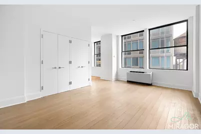 15 Park Row #16A, New York City, NY 10038 - Photo 2