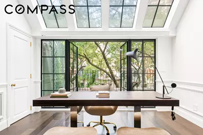 241 E 48th Street, New York City, NY 10017 - Photo 24