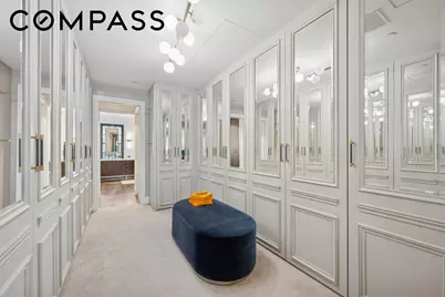 241 E 48th Street, New York City, NY 10017 - Photo 16