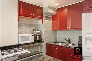 210 E 36th St, New York, NY 10016 - Photo 2