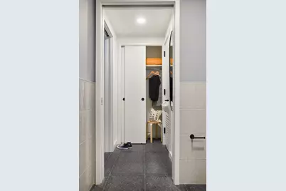 547 W 47th Street #620, New York, NY 10036 - Photo 6