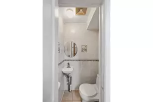 2019 Avenue R, Brooklyn, NY 11229 - Photo 8