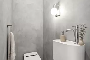 737 Decatur St, New York City, NY 11233 - Photo 8