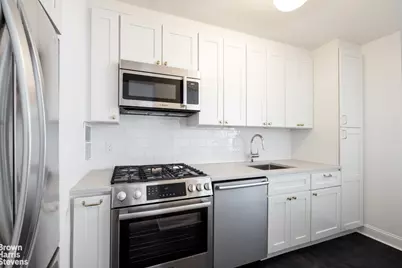 345 E 52nd Street #5G, New York City, NY 10022 - Photo 2