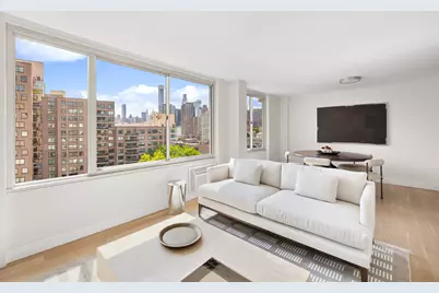 555 Main Street #1308, New York City, NY 10044 - Photo 1