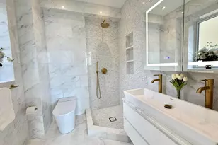305 W 72nd St, New York City, NY 10023 - Photo 8