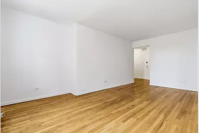 60-11 Broadway #4N, New York City, NY 11377 - Photo 4
