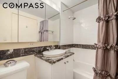 425 Main Street #Unit 16J, New York, NY 10044 - Photo 10