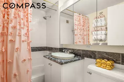 425 Main Street #Unit 16J, New York, NY 10044 - Photo 12