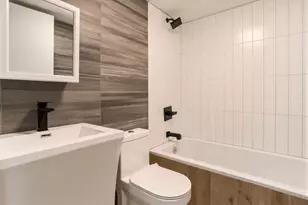 171 8th St, Brooklyn, NY 11215 - Photo 8