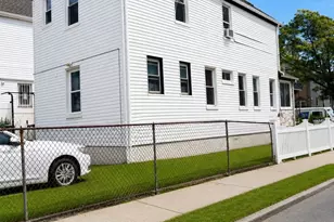 143-01 Ferndale Ave, New York City, NY 11435 - Photo 4
