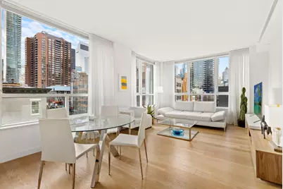 301 E 61st Street #4B, New York, NY 10065 - Photo 1