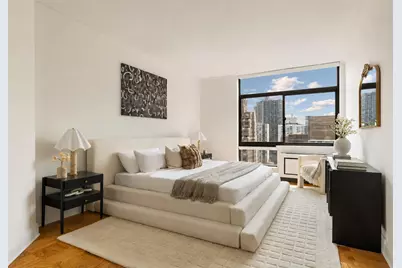 303 E 43rd Street #25B, New York City, NY 10017 - Photo 6