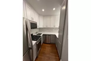 5730 Mosholu Ave, New York City, NY 10471 - Photo 4
