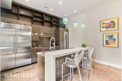 310 E 69th Street, New York, NY 10021 - Photo 10