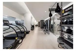 138 E 50th St, New York City, NY 10022 - Photo 12