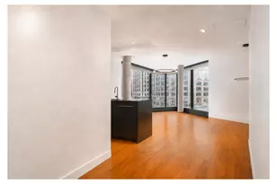 1 7th Ave S, New York City, NY 10014 - Photo 2