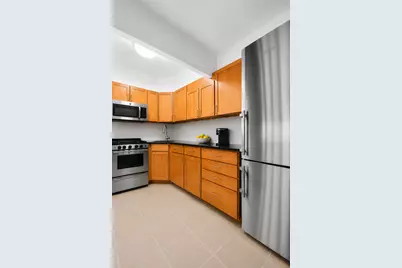 210 E 36th Street #6B, New York City, NY 10016 - Photo 2
