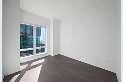 555 10th Avenue #52G, New York, NY 10018 - Photo 4