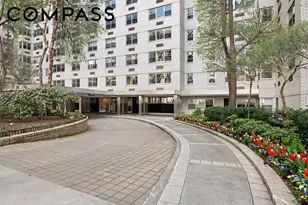 70 E 10th St, New York, NY 10003 - Photo 18