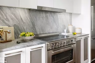 344 W 72nd St, New York City, NY 10023 - Photo 8