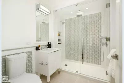 344 W 72nd Street #403, New York City, NY 10023 - Photo 14