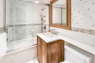 233 E 69th St, New York City, NY 10021 - Photo 14
