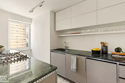 35 Sutton Place #14D, New York City, NY 10022 - Photo 4