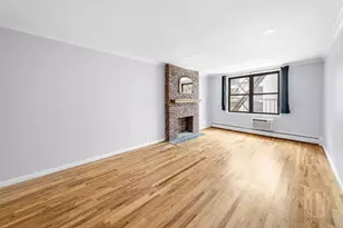 229 E 29th St, New York, NY 10016 - Photo 2
