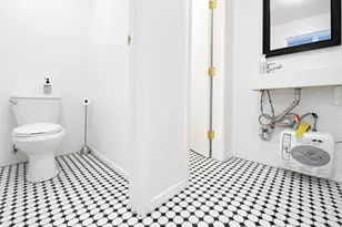 424 Broadway, New York City, NY 10013 - Photo 6