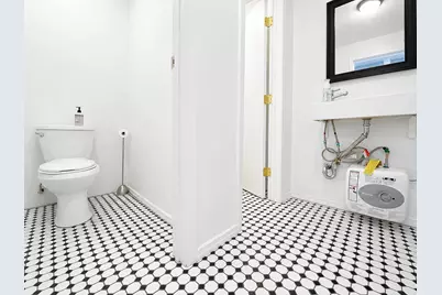 424 Broadway #3-F, New York City, NY 10013 - Photo 6