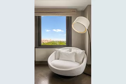 160 Central Park S #3101/3118, New York City, NY 10019 - Photo 8